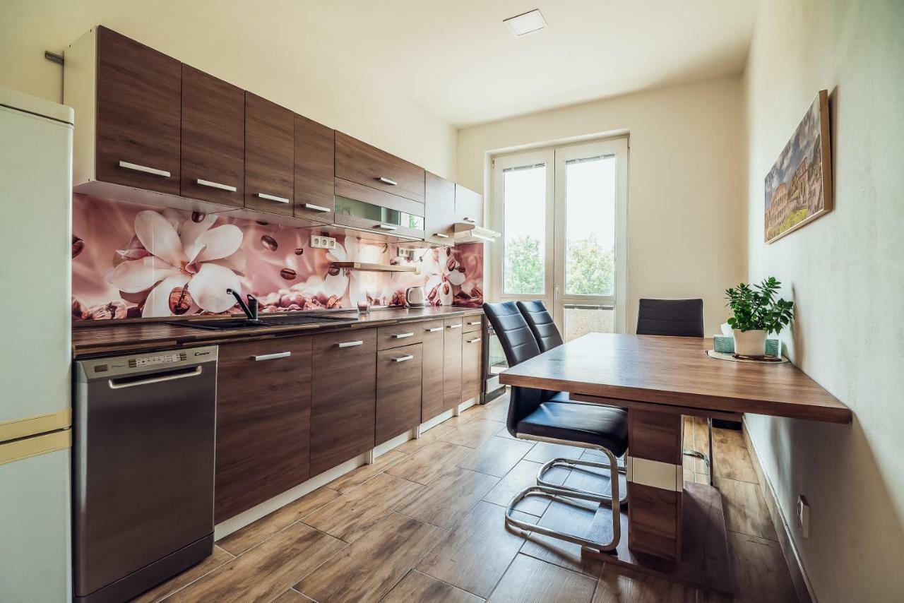 Skodova Apartments Prerov Bagian luar foto