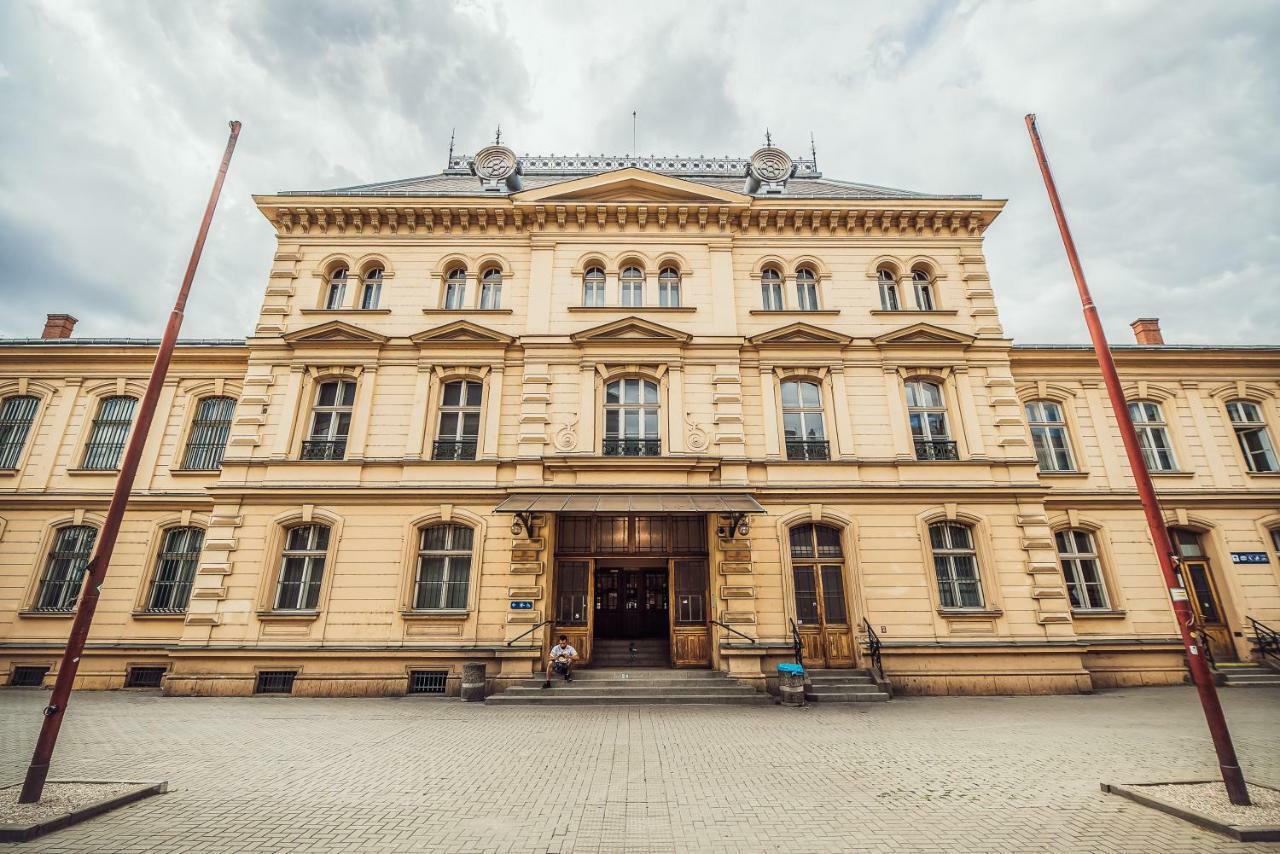 Skodova Apartments Prerov Bagian luar foto